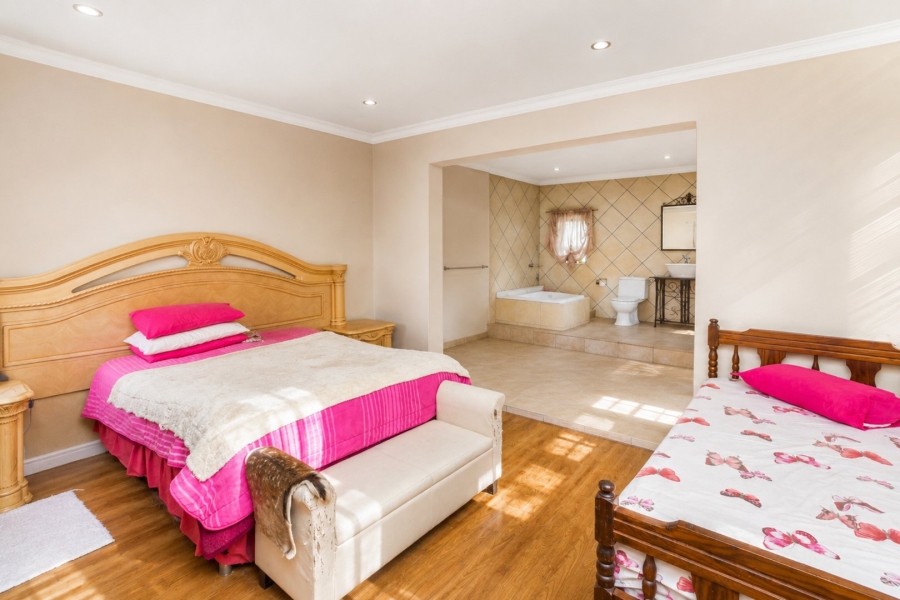 5 Bedroom Property for Sale in Brits North West